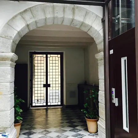 Alloft Guest house