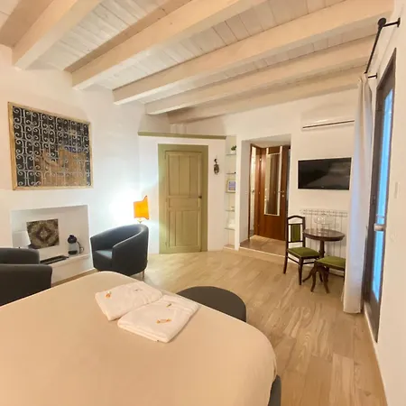 Alloft Guest house